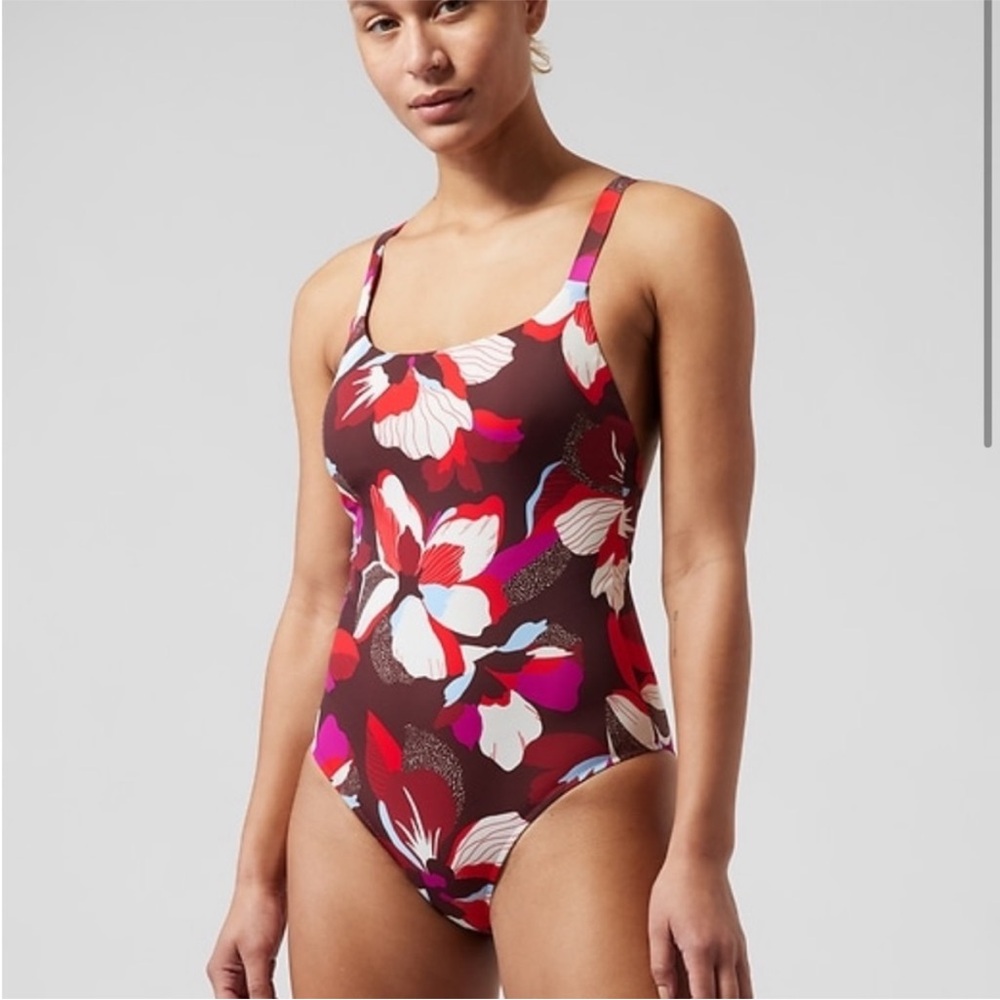 ATHLETA Hermosa Floral 1pc Swimsuit Medium M NWT